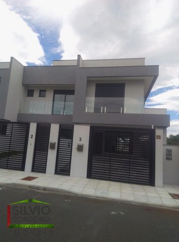 house em Avenida Afonso Delambert Neto, Lagoa da Conceição - Florianópolis - SC