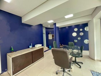 office em Rua 2650, Centro - Balneário Camboriú - SC