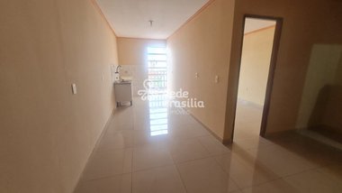 apartment em QE 1 Conjunto M, Guará II - Brasília - DF