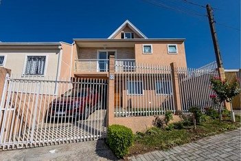 house em Rua Wenceslau Cvintal, São Braz - Curitiba - PR