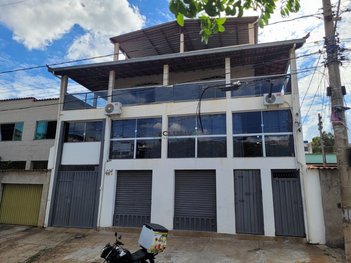 business em Avenida dos Jardins, Lindéia (Barreiro) - Belo Horizonte - MG