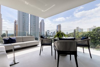 apartment em Rua Hamilton Olivo Brunor, Campo Comprido - Curitiba - PR