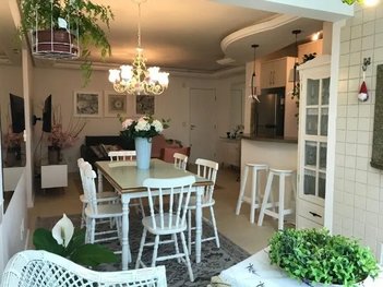 apartment em Rodovia Tertuliano Brito Xavier, Jurerê - Florianópolis - SC