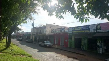 house em Avenida Israel, Laranjeiras - Uberlândia - MG