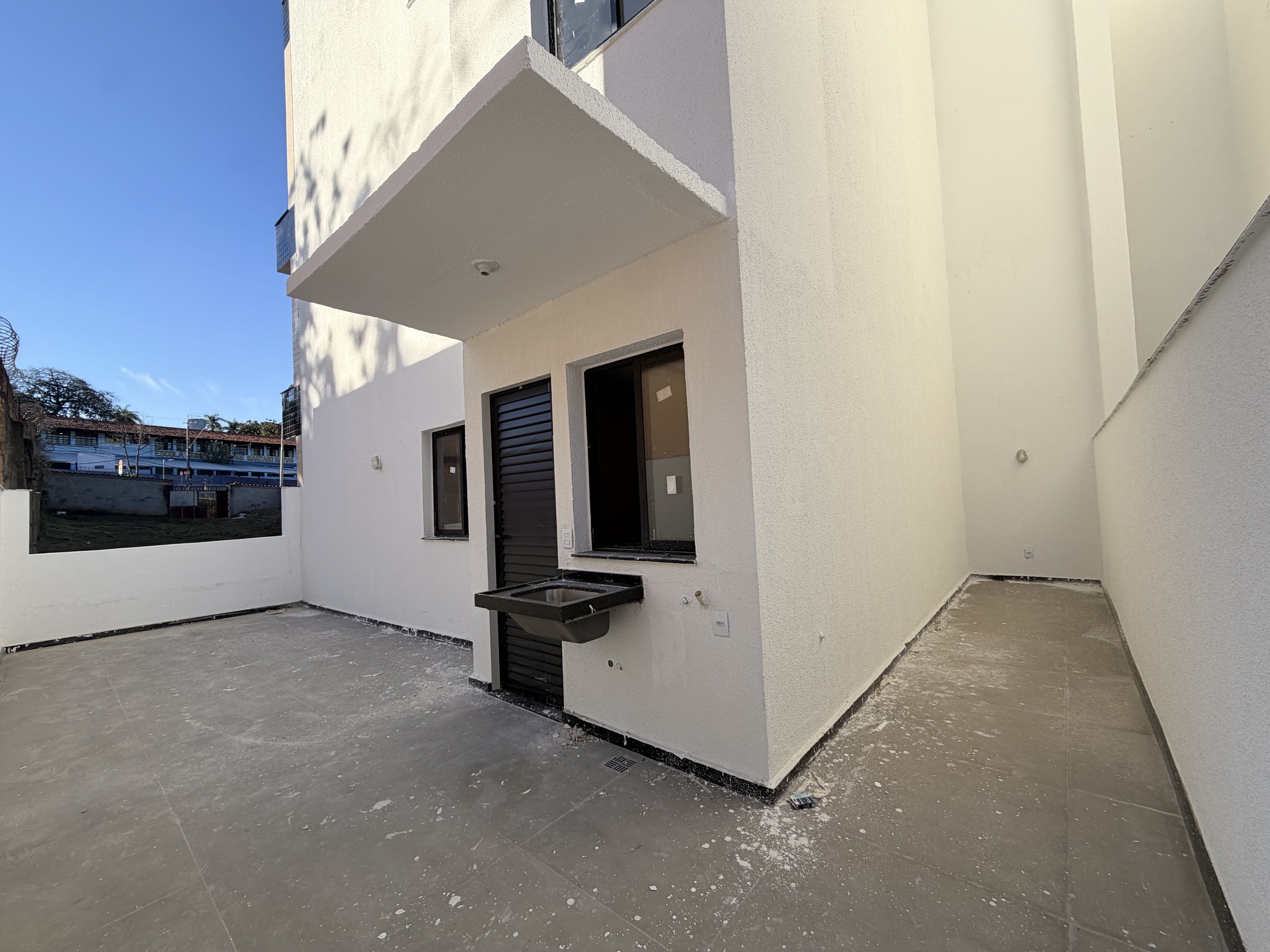 Apartamento com 3 quartos — Santa Mônica, Belo Horizonte