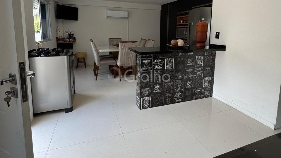 Foto 7 - cozinha e sala de jantar