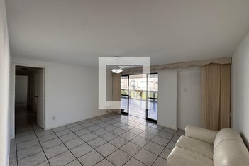 apartment em Rua Otávio de Farias, Recreio dos Bandeirantes - Rio de Janeiro - RJ