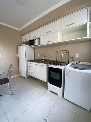 apartment em Rua Dezenove de Fevereiro, Centro - Rio Grande - RS