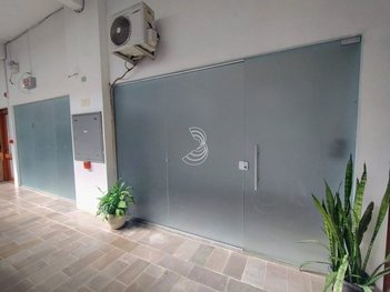 business em Avenida Doutor Antônio Augusto de Assumpção Junior, Laranjal - Pelotas - RS