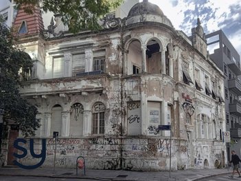 commercial_building em Rua Vigário José Inácio, Centro Histórico - Porto Alegre - RS