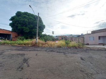 land_lot em Rua E, Parque dos Jatobás - Mineiros - GO