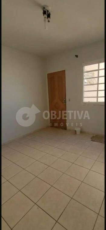 apartment em Rua do Amendoim, Minas Gerais - Uberlândia - MG