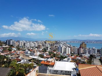 house em do Antao, Centro - Florianópolis - SC
