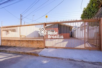 house em QE 17 Conjunto F, Guará II - Brasília - DF