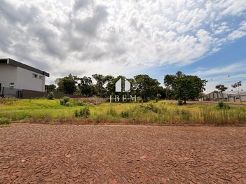 land_lot em Rua Quinze de Novembro, Glória - Santa Rosa - RS