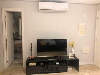 apartment em Rua Doutor Sampaio Peixoto, Cambuí - Campinas - SP
