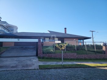 house em Rua Celeste Mandelli, Colina Sorriso - Caxias do Sul - RS