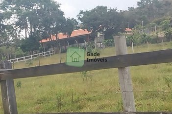 agricultural em Alameda Alfredo Siqueira, São João - Conselheiro Lafaiete - MG