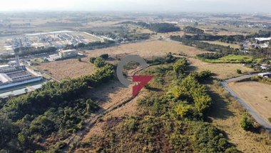 commercial_land_lot em Avenida Arcênio Riemma, UNA - Taubaté - SP