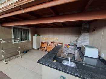 house em Rua Jailton Alexandre Alves, Alto Aririú - Palhoça - SC