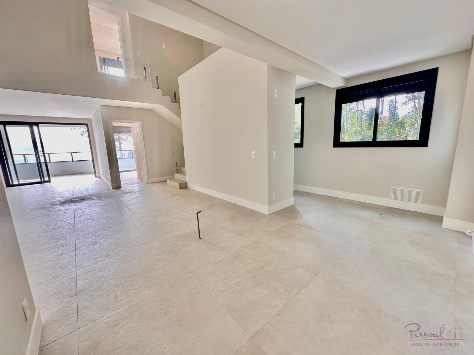 WhatsApp Image 2025-09-22 at 16.12