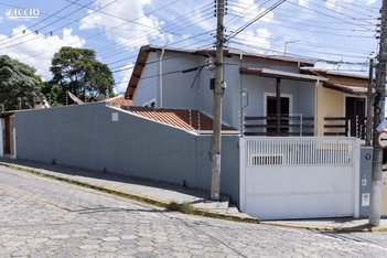 house em Rua Professor Chico Ferreira, Vila Formosa - Jacareí - SP