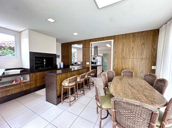 house em Rua das Garoupas, Jurerê Internacional - Florianópolis - SC