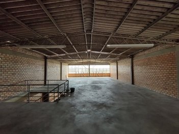 industrial em Rua Diamantina, Jardim Floresta - Porto Alegre - RS