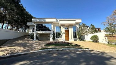 house em Via Monza, Residencial Vila Lombarda - Valinhos - SP