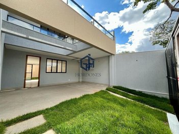 house em Rua dos Jacamins, Vila Cloris - Belo Horizonte - MG