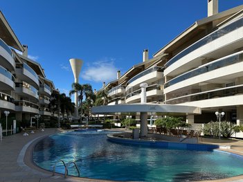 apartment em Luiz Boiteux Piazza, Canasvieiras - Florianópolis - SC