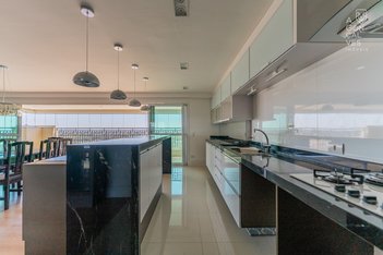 apartment em Rua Oscar Borges de Macedo Ribas, Campo Comprido - Curitiba - PR