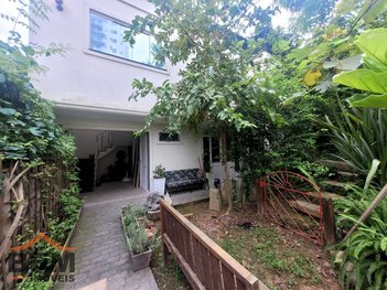 office em Rua Umbelino Damásio de Brito, Centro - Itajaí - SC