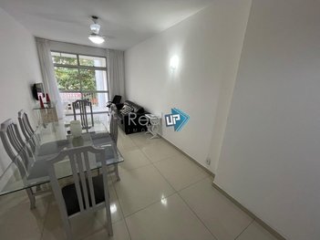 apartment em Piragibe Frota Aguiar, Copacabana - Rio de Janeiro - RJ