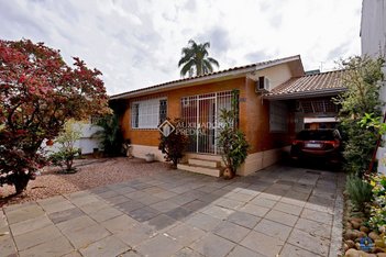 house em Rua Padre Todesco, Partenon - Porto Alegre - RS