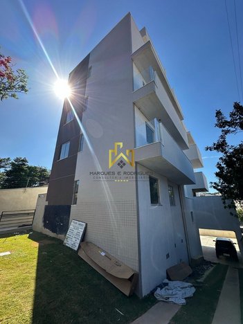 apartment em Rua Augusto Franco, São João Batista (Venda Nova) - Belo Horizonte - MG