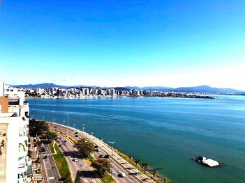 apartment em Rubens de Arruda Ramos, Centro - Florianópolis - SC