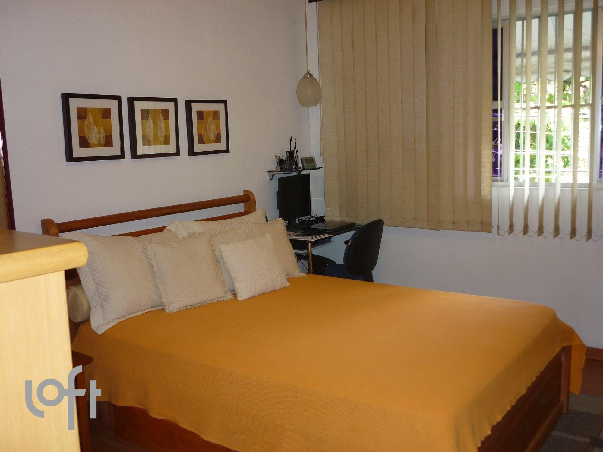 MASTER_BEDROOM