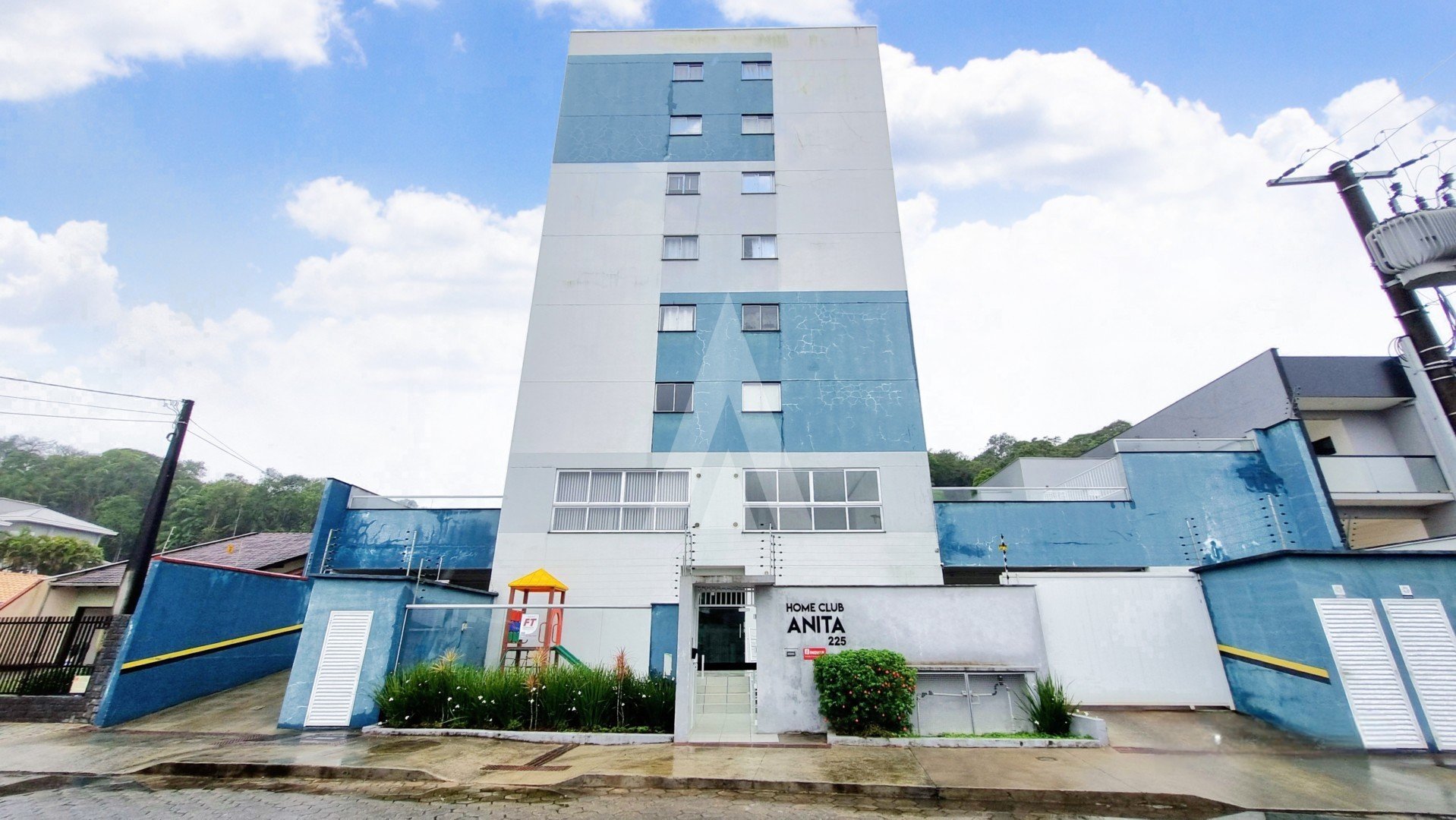FACHADA 2