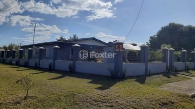 house em Rua Garibaldi, Praia do Barco - Capão da Canoa - RS
