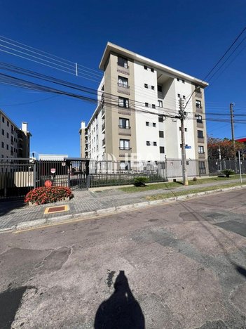 apartment em Rua Carlos Garibaldi Biazetto, Boa Vista - Curitiba - PR