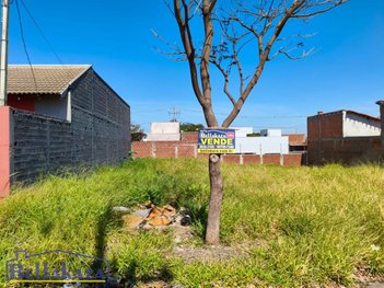 land_lot em Rua Dalva de Oliveira Vasconcelos, Jardim Itália II - Paranavaí - PR