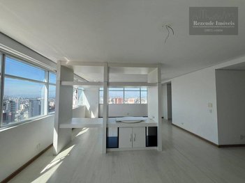 apartment em Rua Comendador Araújo, Centro - Curitiba - PR