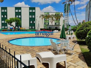 apartment em Avenida Presidente Humberto de Alencar Castelo Branco, Conjunto Habitacional Marinho - Jacareí - SP