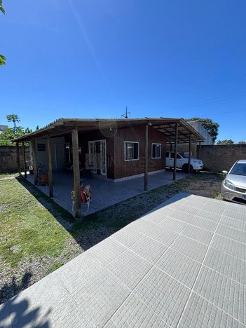 house em Rua Manoel da Silva João, Boa Vista - Laguna - SC