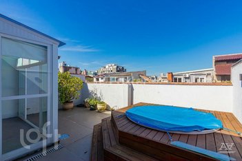 apartment em Rua Vicente da Fontoura, Santana - Porto Alegre - RS
