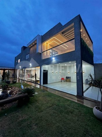 house em Rua Planalto Borborema, Laranjeiras - Uberlândia - MG