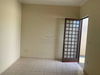 house em Avenida Cecília Lorenção, Jardim Cambuí - Botucatu - SP