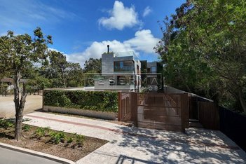 apartment em Rua Maria Vieira, Praia do Estaleiro - Balneário Camboriú - SC