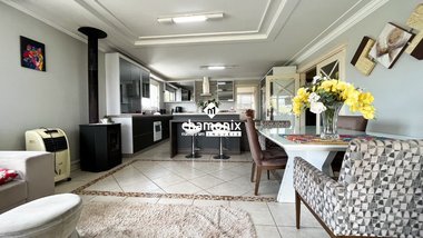 house em Rua Vinte e Quatro de Maio, São José - Flores da Cunha - RS